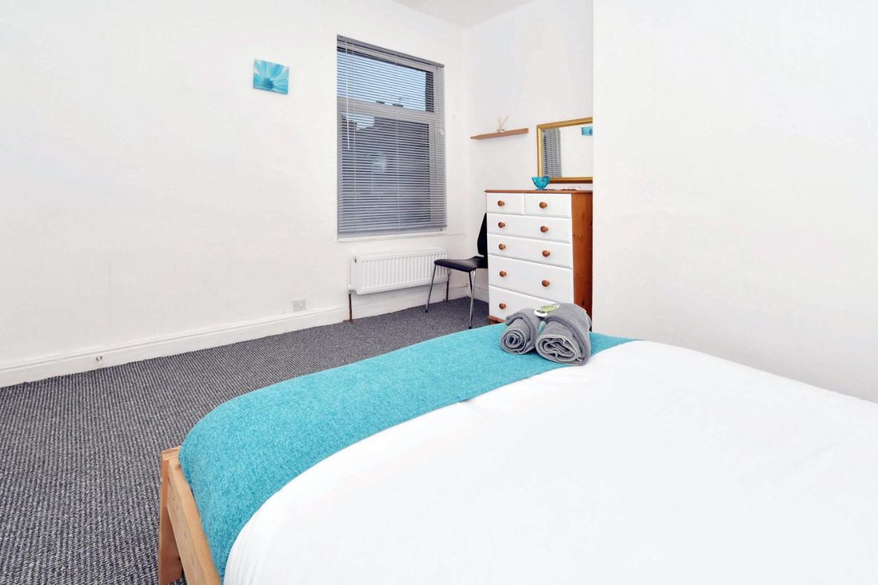 Townhouse @ Hanley Road Stoke Екстериор снимка