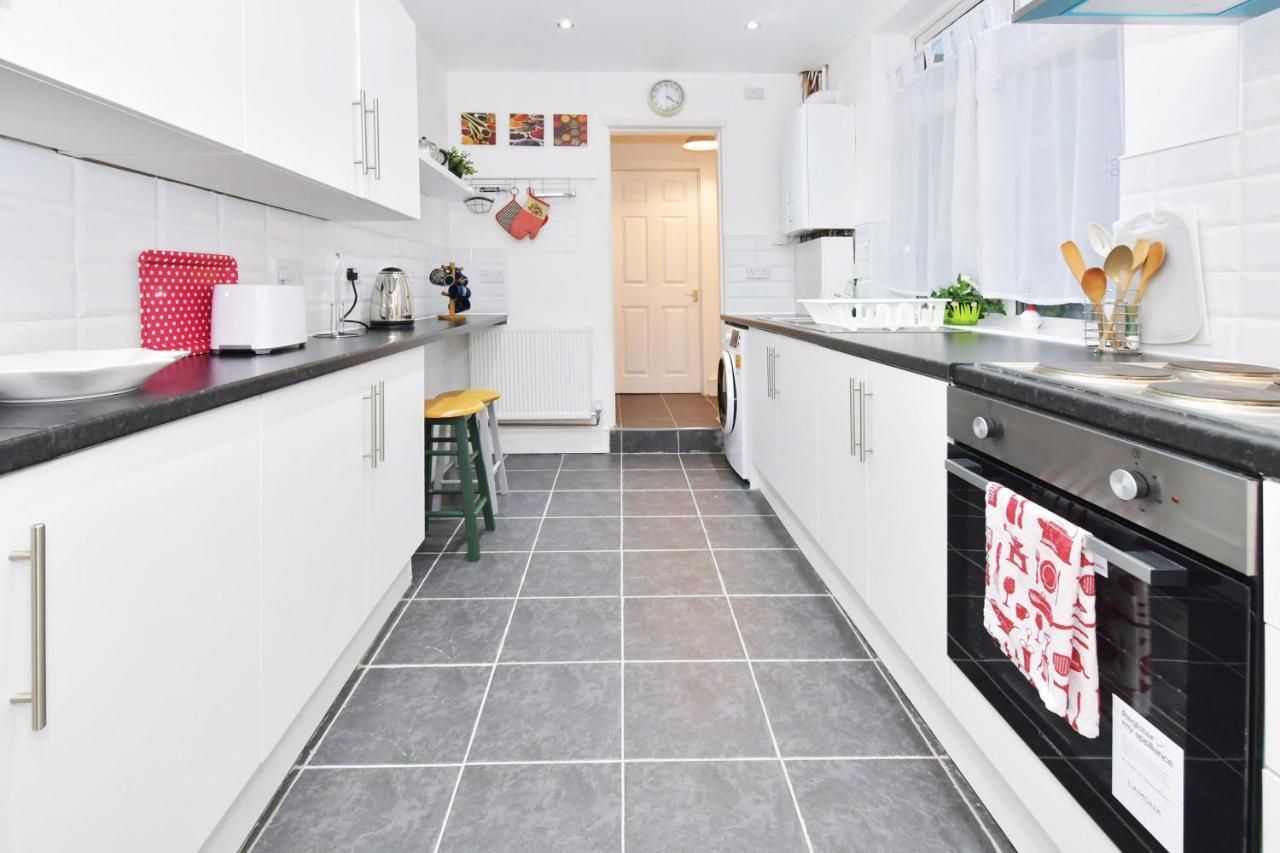 Townhouse @ Hanley Road Stoke Екстериор снимка