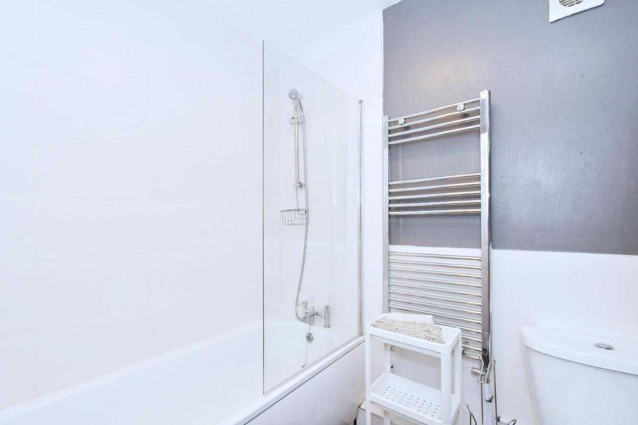 Townhouse @ Hanley Road Stoke Екстериор снимка