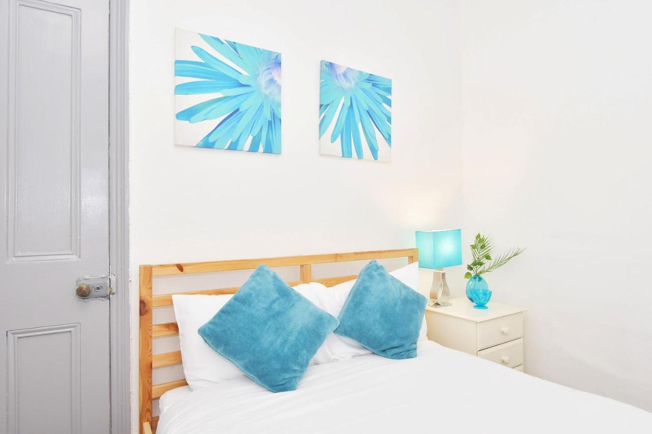 Townhouse @ Hanley Road Stoke Екстериор снимка