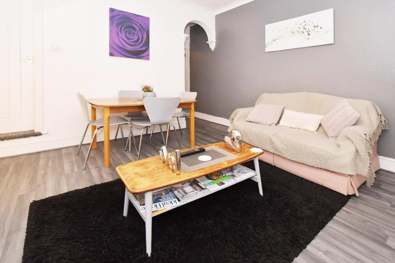 Townhouse @ Hanley Road Stoke Екстериор снимка