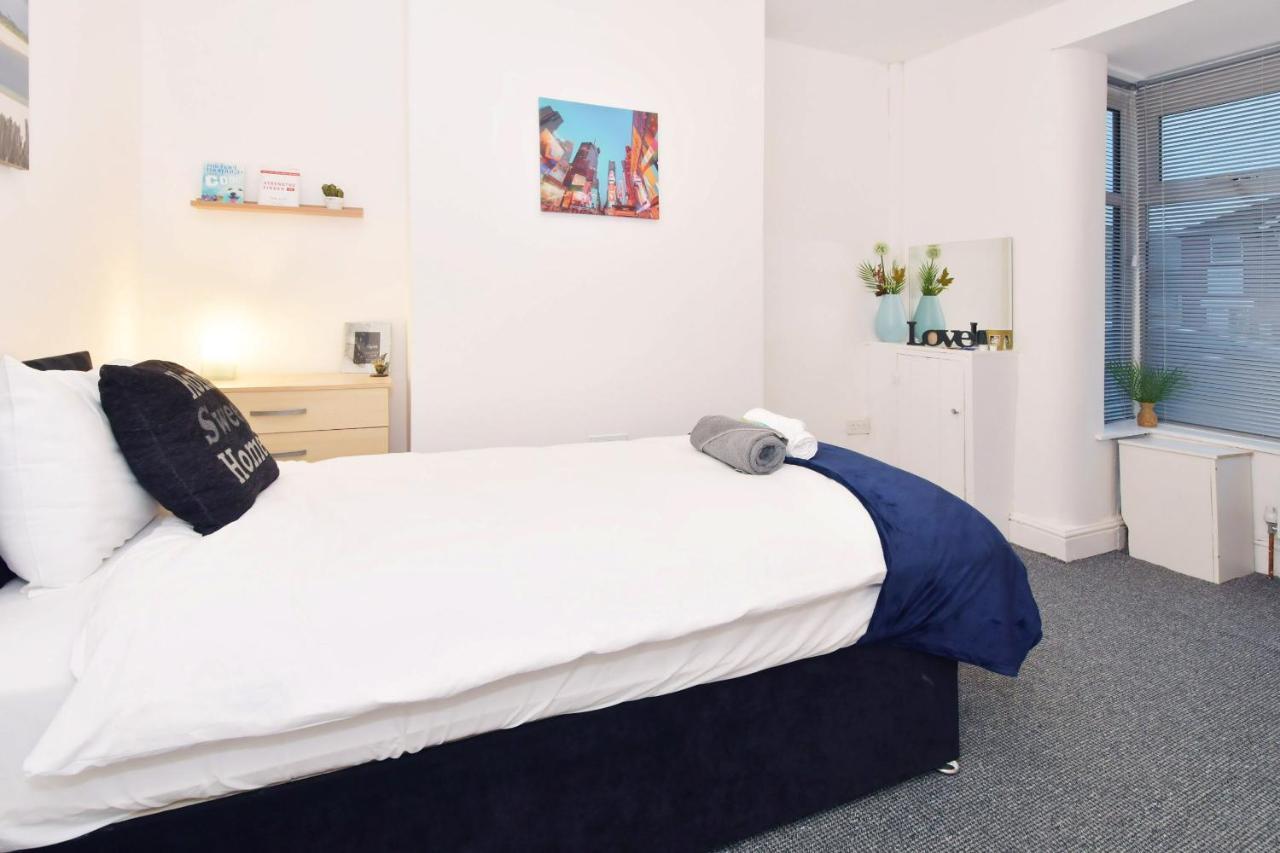 Townhouse @ Hanley Road Stoke Екстериор снимка