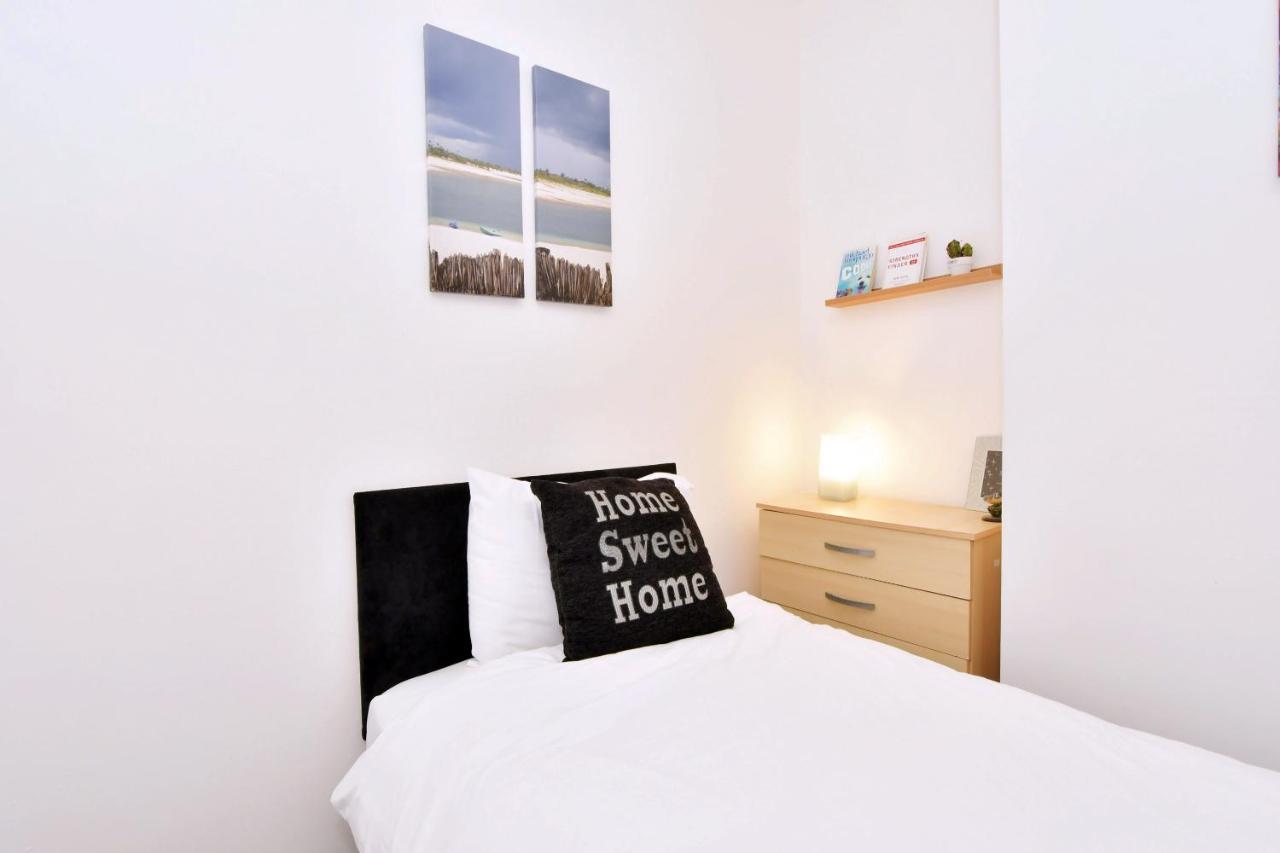 Townhouse @ Hanley Road Stoke Екстериор снимка